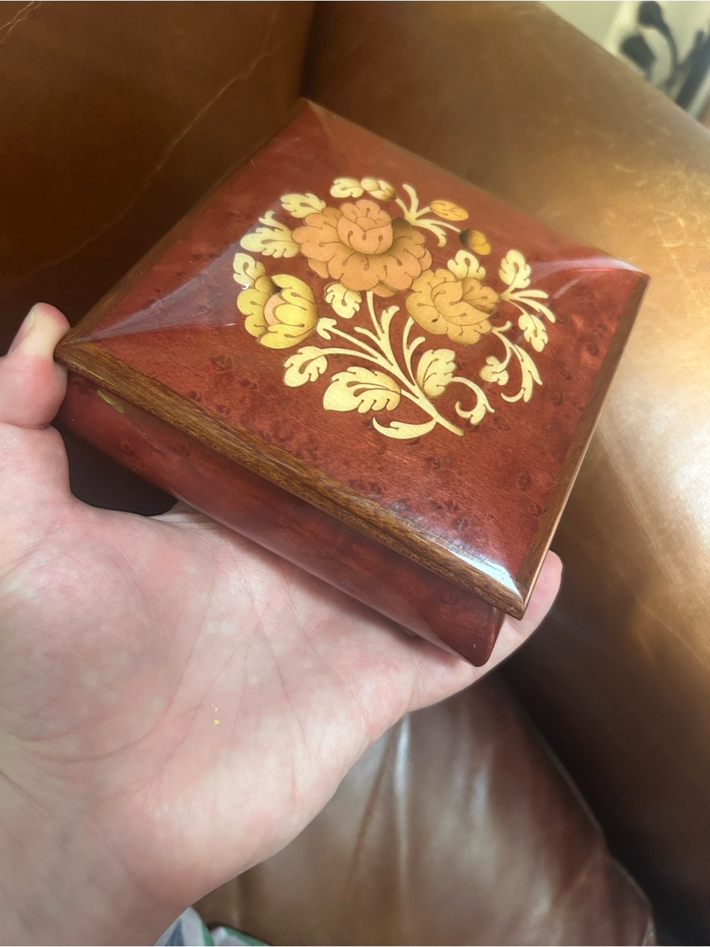 vintage Sorrento wood inlay jewelry or music box, Italy by La De Martino